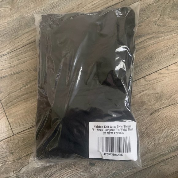 NWT H BY HALSTON WRAP‎ V-NECK TIE WAIST JUMPSUIT - Picture 12 of 15